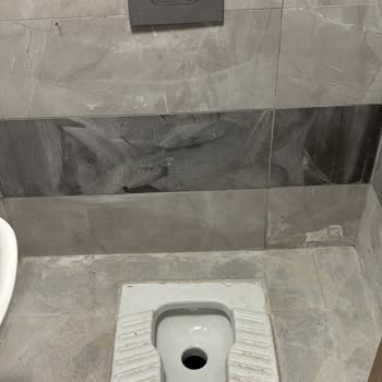 Kocaeli Körfez İlimtepe TOKİ Projesinde Cam Silikon Eksikliği Ve Diğer Kusurlu İşler 6 Ay Çözülmedi