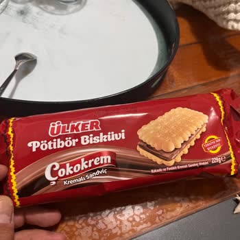 Ülker Bisküvi İçinde Saç Tespiti Hijyen İhlali