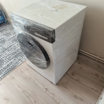 İzmir Mağazasında Çamaşır Makinesi Tesliminde Hasarlı Ve Barkodsuz Ürün Sorunu