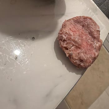 Köfte İçindeki Siyah Yabancı Madde Ve Hijyen Sorunu