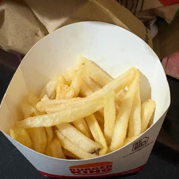 Kova Patates Yerine Küçük Avuç Gönderilmesi Ve Canlı Destekte Görsel Reddi