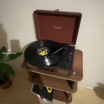 D&R Plağım Çizik Olarak Geldi