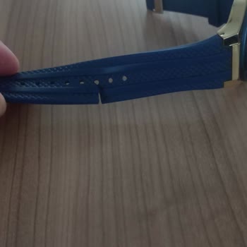 Guess Saati İçin Yedek Kordon Bulunamaması Kullanılamaz Bırakıyor