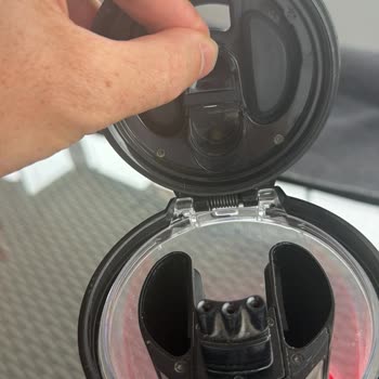 Dyson V16 Animal’da İnce Plastik Parçanın Kırılması Tasarım Hatası Olarak Görülmeli
