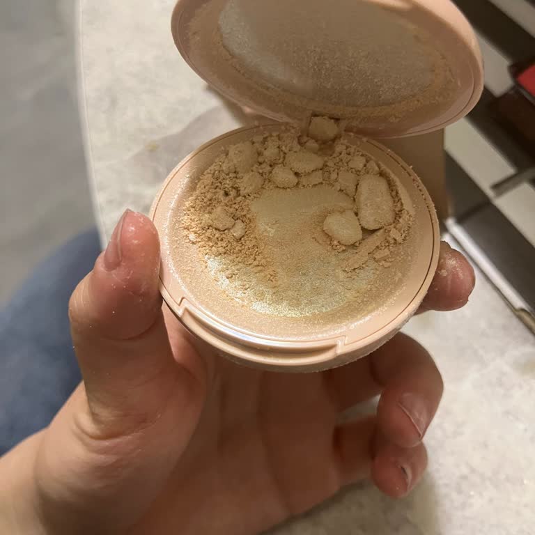 Kırık Highlighter Teslimatı İçin Ücretsiz Değişim Talebi