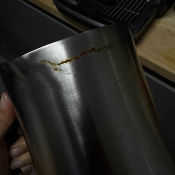 Arzum Paslanmaz Çelik Kahve Makinesinde Hızlı Paslanma Ve Çatlama