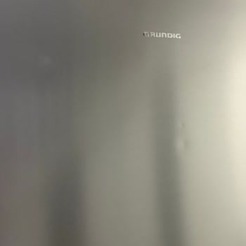 Kapak Göçüğü Nedeniyle Grundig Buzdolabının Ücretsiz Değişimi