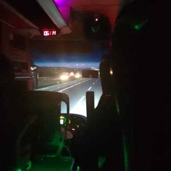 İzmir-İstanbul Seferinde 6,5 Saatlik Süre Yanıltıldı Ve 2,5 Saat Gecikme Yaşandı