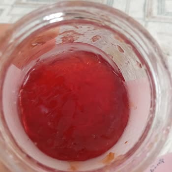BİM Gül Reçelinde Böcek Tespiti Gıda Güvenliği Endişesi