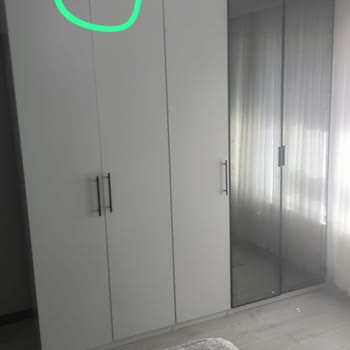Kapakları Eğri Monte Edilen Gardırop İçin Ücretsiz Düzeltme Talebi