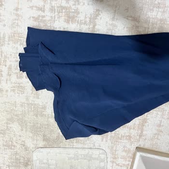 Ürünler M Bedeninden XS'e Küçüldü, Müşteri Hizmetleri Saygısız Davranış Sergiledi