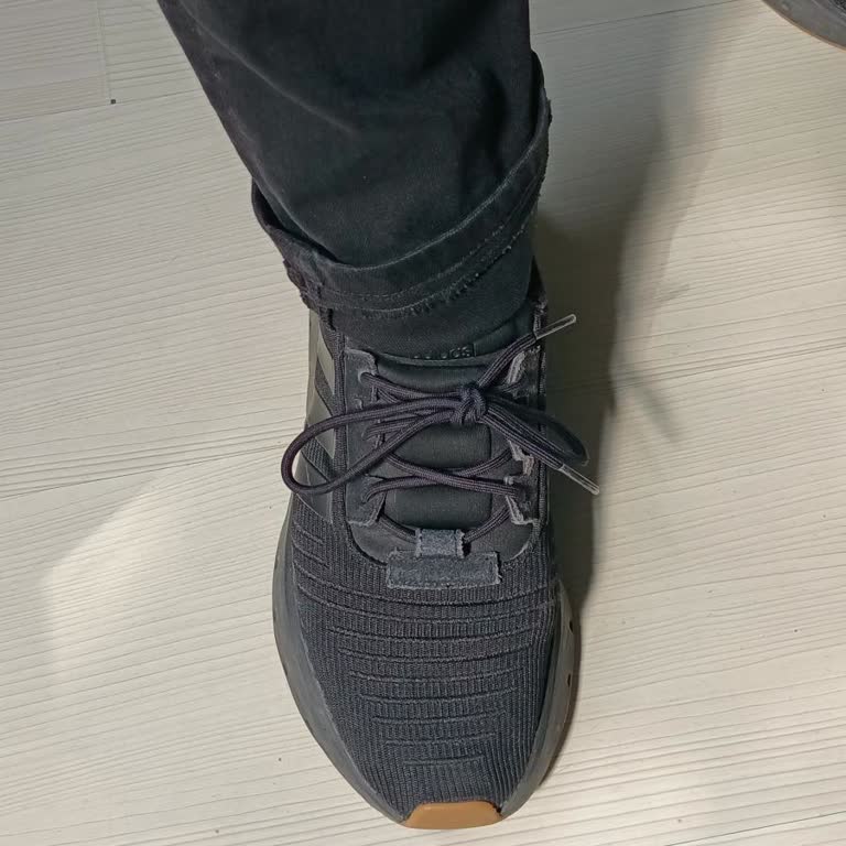 Mavi Jeans Paça Dönmesi Üretim Hatası Ve Mağaza Değişim Reddi
