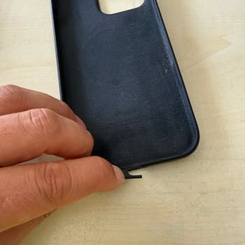 İPhone 16 Pro Max Kılıfları Hızlıca Deforme Oluyor Ve Tekrar Kırılıyor