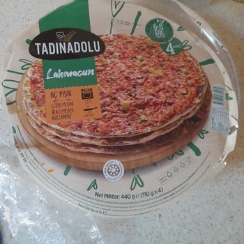 Dondurulmuş Pizza Ve Lahmacunun Çözülüp Tekrar Dondurulması