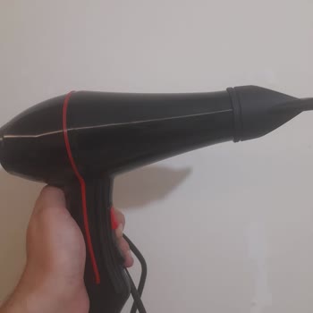 Arızalı Fön Makinesi Ve Kargo Sorunu İade Hakkını Engelliyor