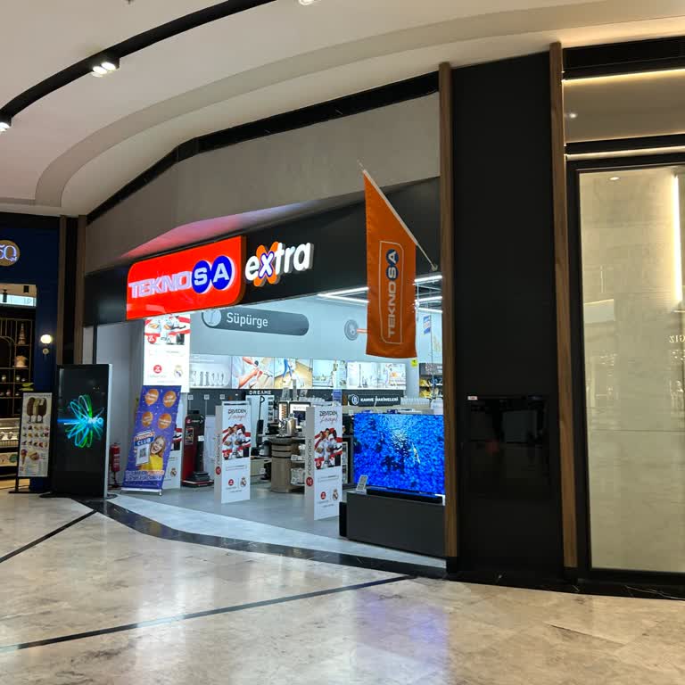 Teknosa'da Ücretsiz Ekran Değişimi Talebi