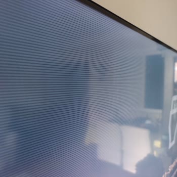 Onvo 50 İnç 4K TV'de İlk 10 Günde Yatay Çizgili Arıza, Misli İle Değişim Veya Ücret İadesi Talebi