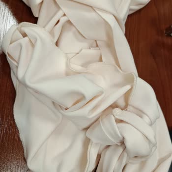 Sipariş Edilen Elbise Gelmedi, Gelen Ürün Kalitesiz Ve İletişim Yok