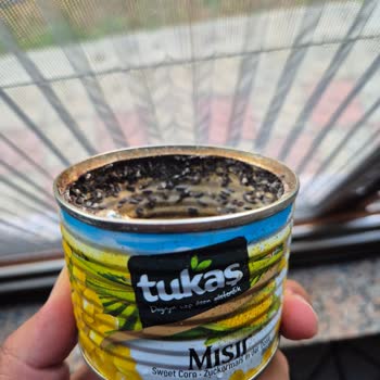 Kapağı Olmayan Tukaş Mısır Konservesinde Böcek Ve Küf Şikayeti