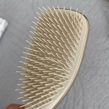 Tangle Teezer Saç Fırçasının Kırık Ve Ezilmiş Olarak Teslim Alınması