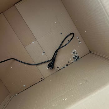 Fressi'den Gelen Kırık Fırın Ve DHL Kargo Şikayeti