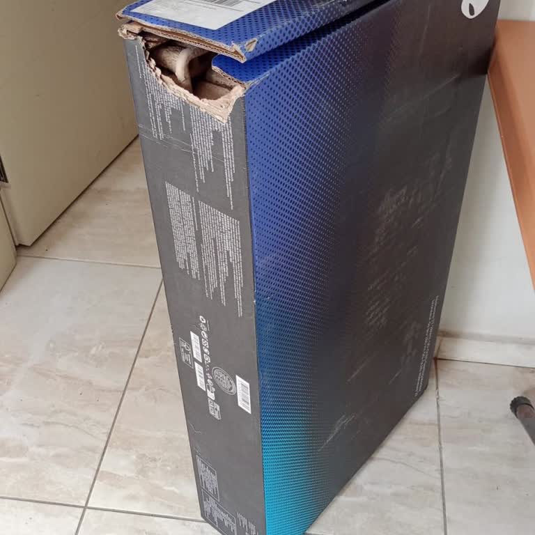 Amazon'dan Aldığım Kırık Ve Etiketsiz Kutu İle Gelen Kullanılmış Dell Alienware Monitör
