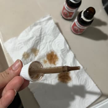 İdefix Üzerinden Alınan Bebek Demir Damlasında Siyah Çökelti Ve Sağlık Riski
