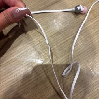 JBL Kulaklık Kablosu Bir Hafta İçinde Koptu Ücret İadesi Talebi