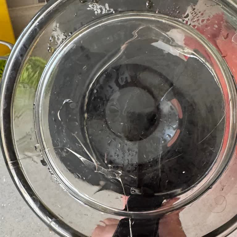 Sinbo SCM-2938 Kahve Makinesinin Cam Demliği Aniden Çatladı