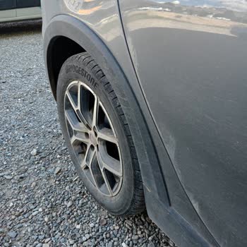 Fiat Egea Cross’ta Tel Kıran Fabrika Çıkışlı Lastik Sorunu