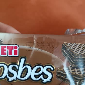 Eti Hoşbeş Kakaolu Gofret İçinde Sert Yabancı Cisim Bulunması