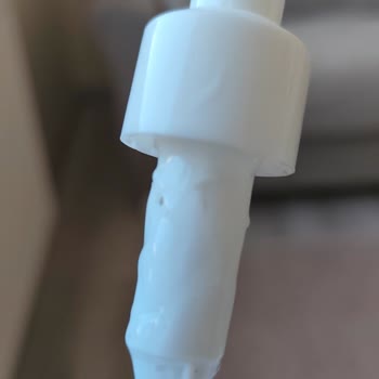 Küflü Şampuan Çocuğumun Saç Derisinde Sorun Yaratıyor, İade Ve Açıklama Talep Ediyorum