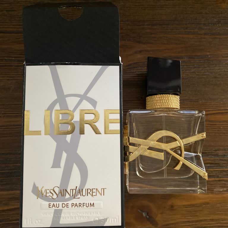 Sephora Adana’da YSL Libre Parfümü Kokusunun Hızlıca Dağılması