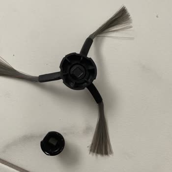 Dreame L10s Ultra'da Yan Fırça Arızası Garanti Kapsamında Ücretsiz Değişim Talebi