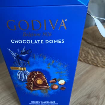 Godiva Çikolatasının Bozulmuş Kokusu Ve Acı Tadından Şikayet