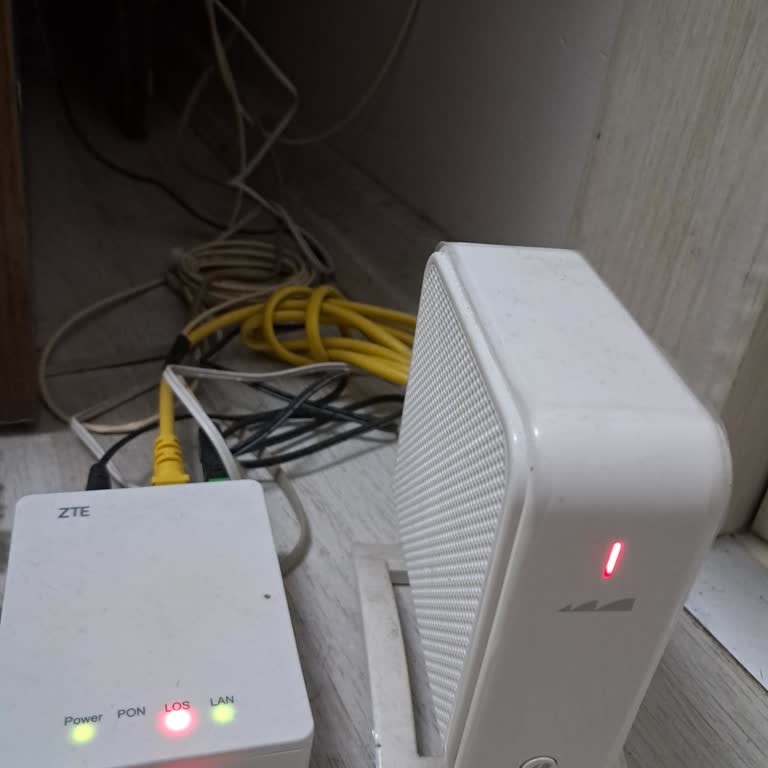 TurkNet Ev İnternetinde Sürekli Kesintiler Ve Canlı Müşteri Temsilcisine Ulaşılamıyor