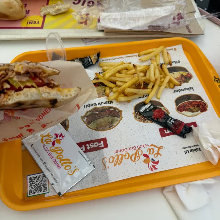 La Pollo’s Şubesinde Döner Ve Patateslerde Bayat Ve Kalitesiz Ürün Şikayeti