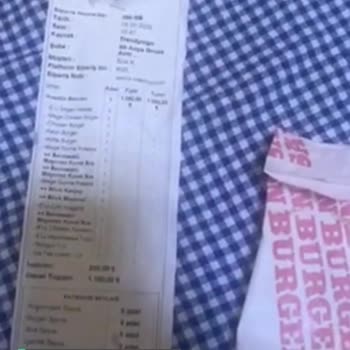 Saloon Burger Köftedeki Siyahlıklar