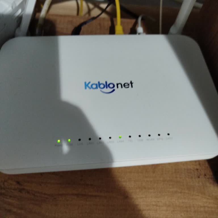 Sürekli İnternet Ve TV Kesintileri Ve Faturada İndirim Eksikliği