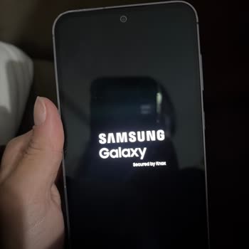 Samsung Galaxy S23 FE Yazılım Güncellemesi Sonrası Açılmama Ve Veri Kaybı