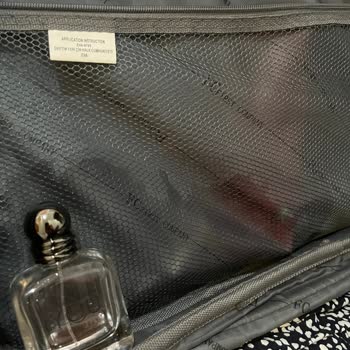 Kapak Sorunu Nedeniyle Boyner Parfümüm Valizde Dökülerek Kullanılamaz Hale Geldi