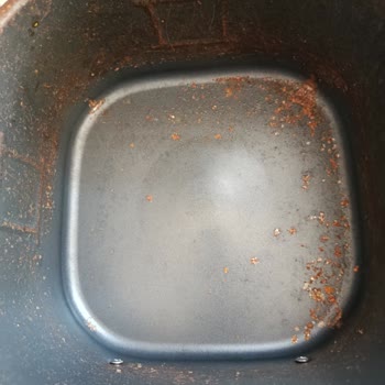 Kumtel Airfryer İç Haznesi Hızla Paslanıyor Ve Sağlık Riski Oluşturuyor