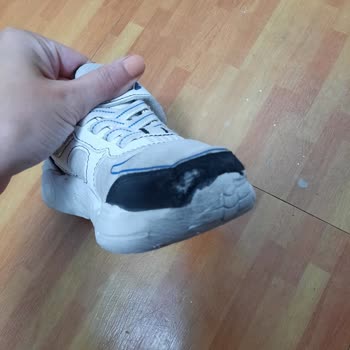 Skechers Çocuk Ayakkabılarında Üretim Hatası Nedeniyle Hızlı Aşınma Ve Değişim Talebi