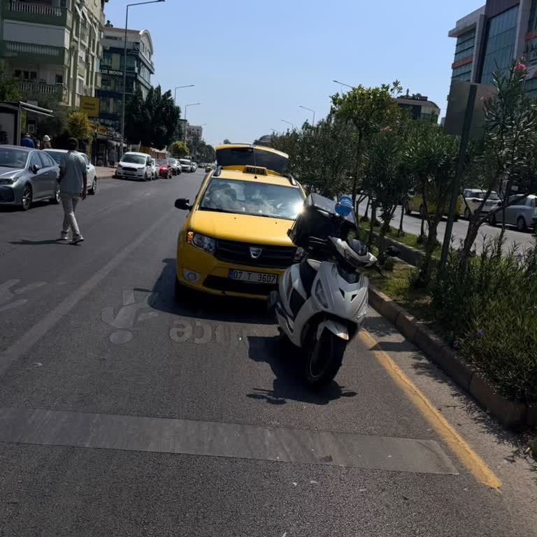 Kaza Sonrası Ticari Taksi Şoförünün Ödemeyi Reddetmesi Ve Sorumluluk Talebi