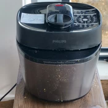 Philips Düdüklü Pişiricide Patlama, Ürün Değişimi Talebi