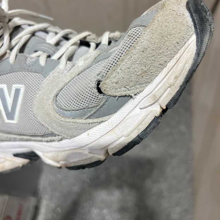 New Balance 530 Ayakkabısında Hızlı Yıpranma Ve Açıklama Eksikliği