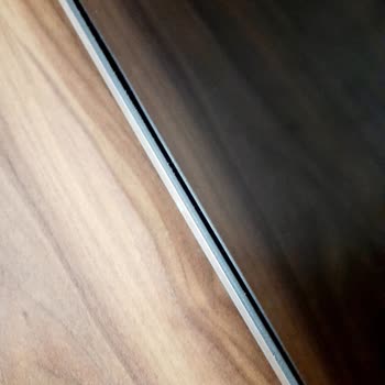 Panel Değişimi Sonrası Alt Kasa Boşluğu Ve Uzun Tamir Süreci Nedeniyle TV Değişimi Talebi