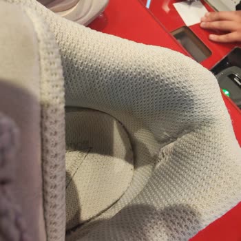 SuperStep New Balance 9060 Ayakkabısında Erken Topuk Yıpranması Ve Değişim Talebi