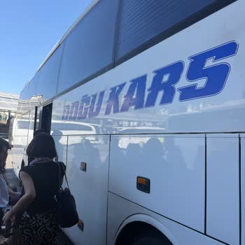 Otobüs Fazla Kargo Yüzünden Yolcu Mağduriyeti Ve Bilgi Eksikliği