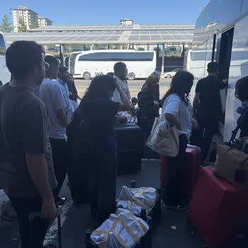 Otobüs Fazla Kargo Yüzünden Yolcu Mağduriyeti Ve Bilgi Eksikliği